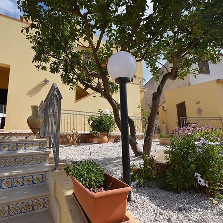 B&B Timpe Bianche Castelluzzo Ngoại thất bức ảnh