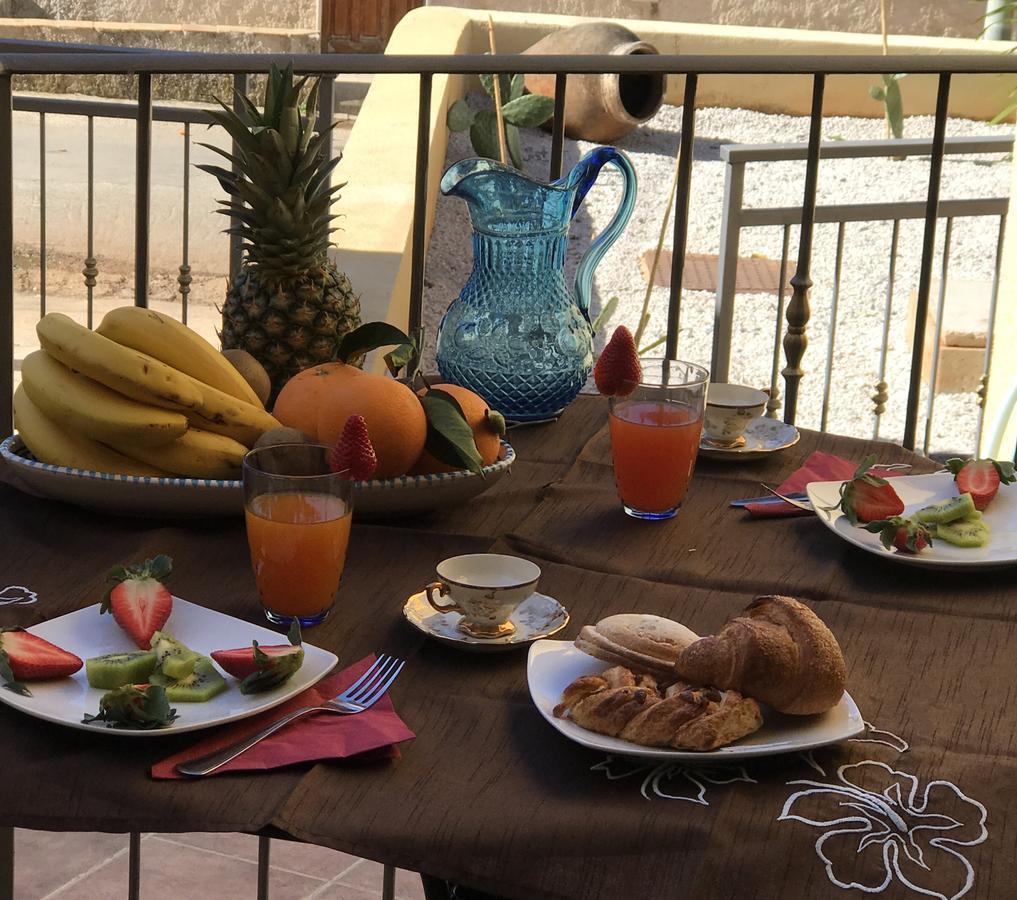 B&B Timpe Bianche Castelluzzo Ngoại thất bức ảnh